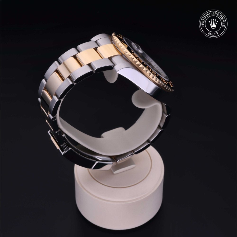 Rolex Certified Pre-Owned Oyster Perpetual 40 in Acciaio/oro G, 116713LN | Verga 1947