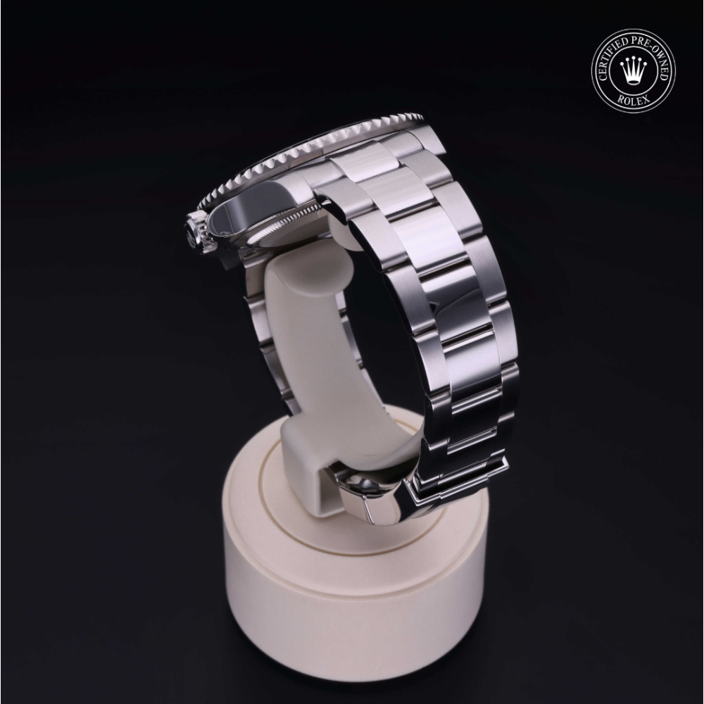 Rolex Certified Pre-Owned Oyster Perpetual 40 in Acciaio, 116710LN | Verga 1947