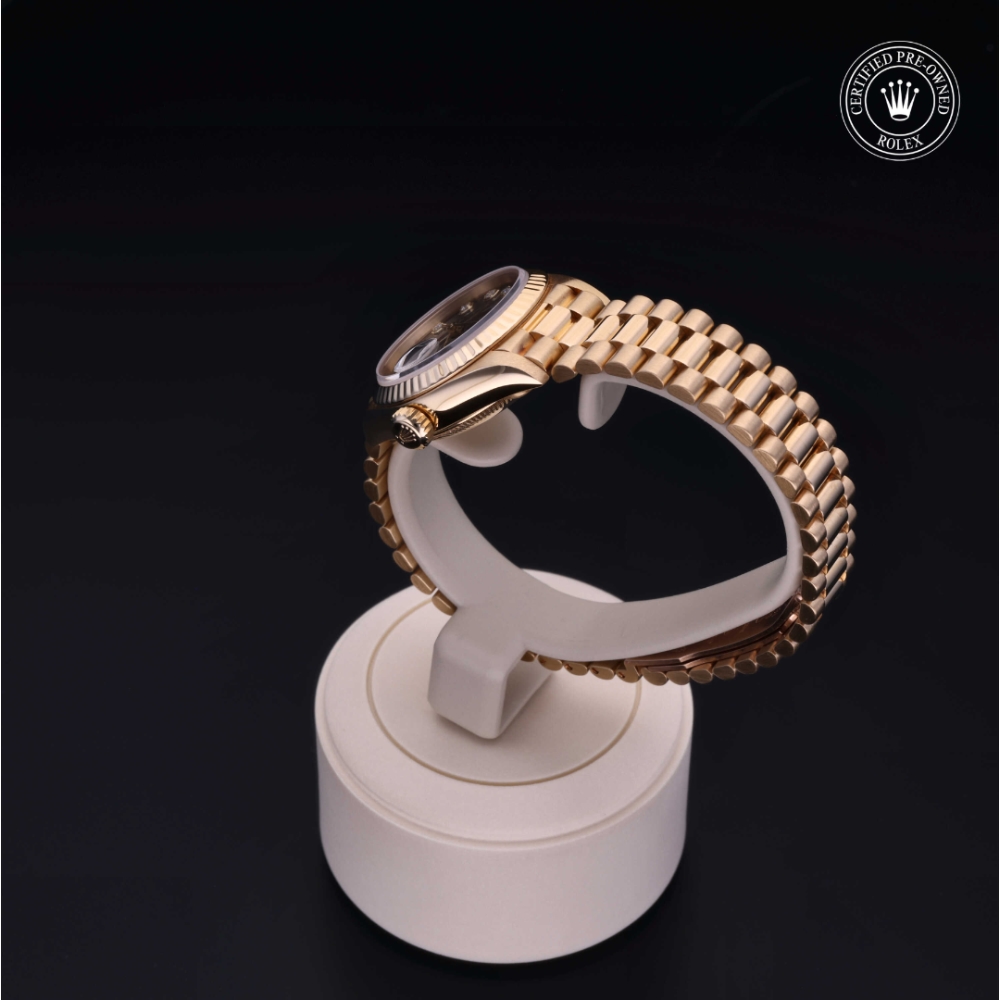 Rolex Certified Pre-Owned Oyster Perpetual 26 in Oro 18 CT.G, 69178 | Verga 1947