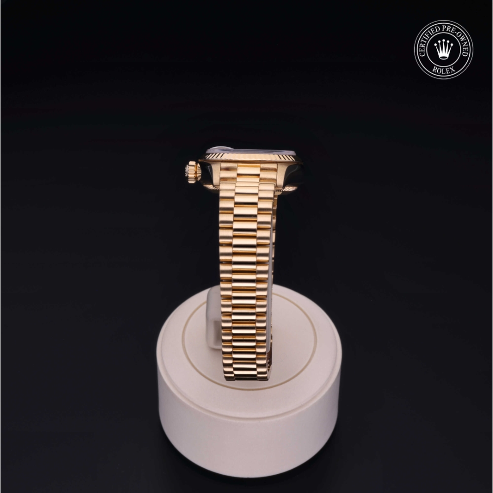 Rolex Certified Pre-Owned Oyster Perpetual 26 in Oro 18 CT.G, 69178 | Verga 1947