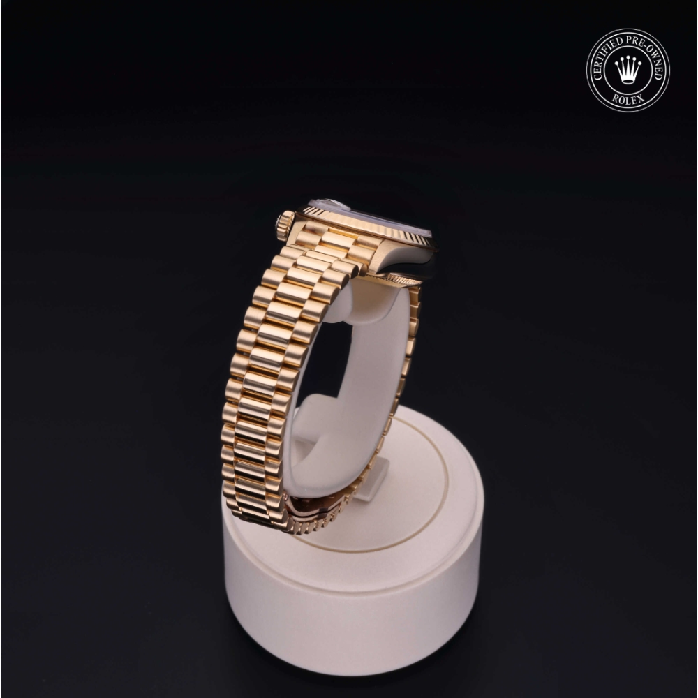 Rolex Certified Pre-Owned Oyster Perpetual 26 in Oro 18 CT.G, 69178 | Verga 1947