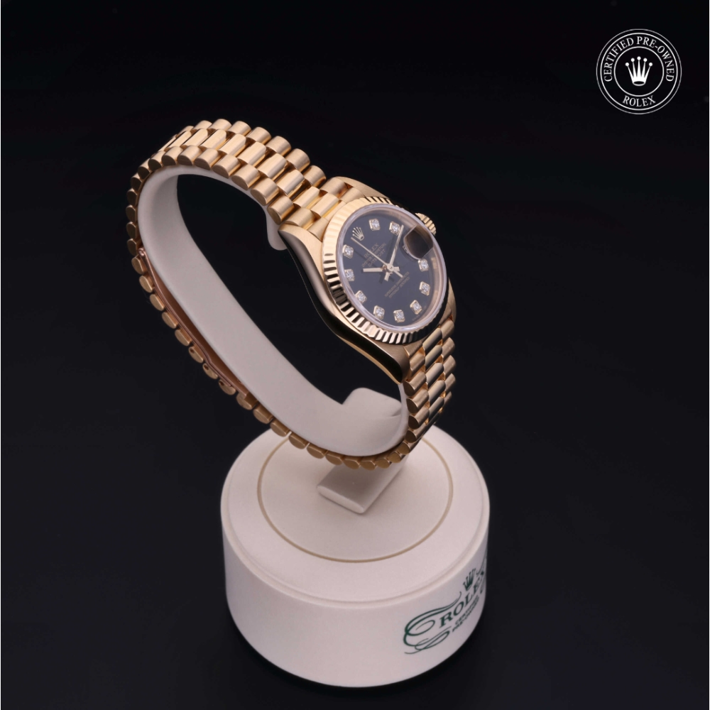 Rolex Certified Pre-Owned Oyster Perpetual 26 in Oro 18 CT.G, 69178 | Verga 1947
