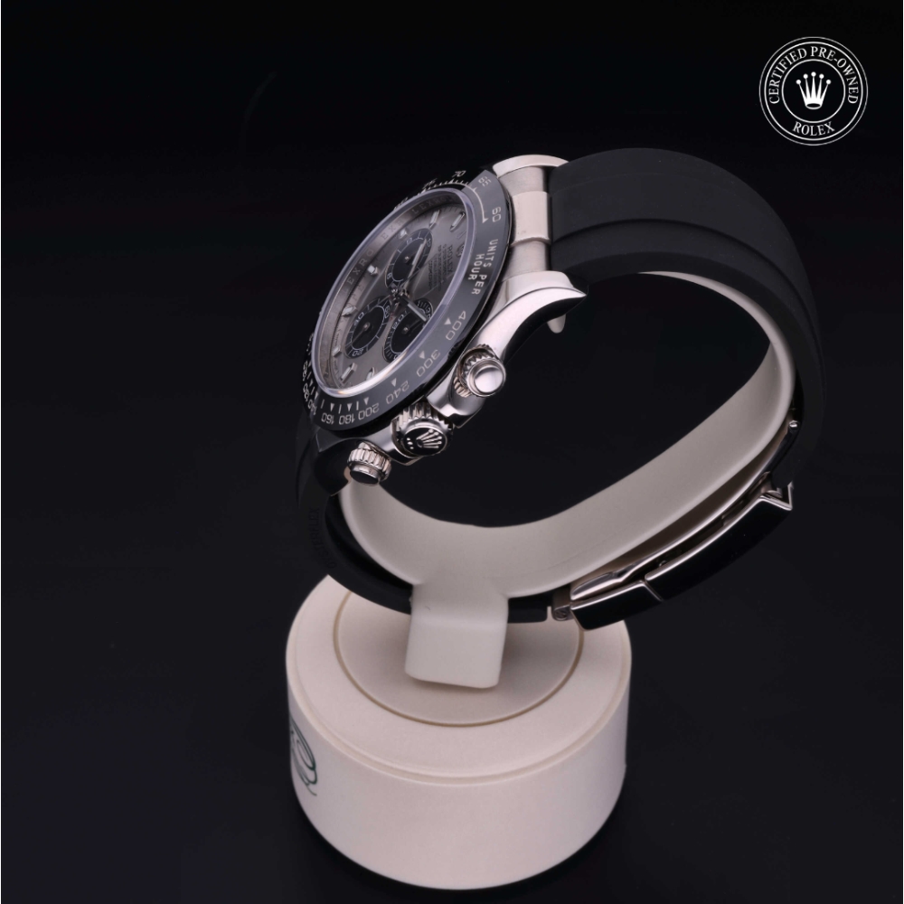  Certified Pre-Owned with 40 mm from 2019