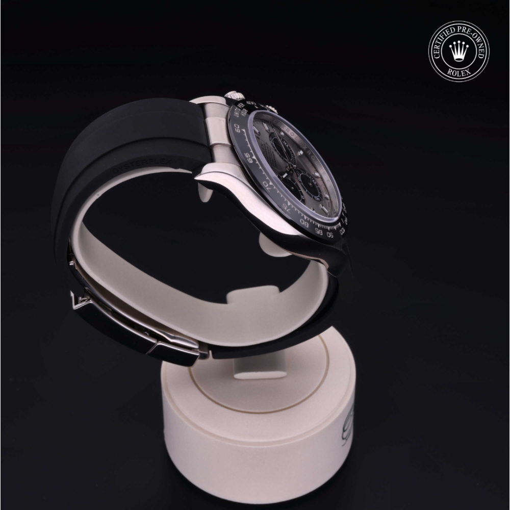  Certified Pre-Owned with 40 mm from 2019