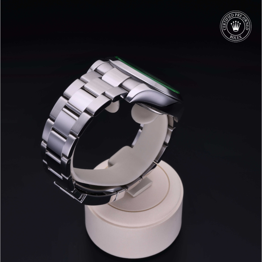  Certified Pre-Owned with 40 mm