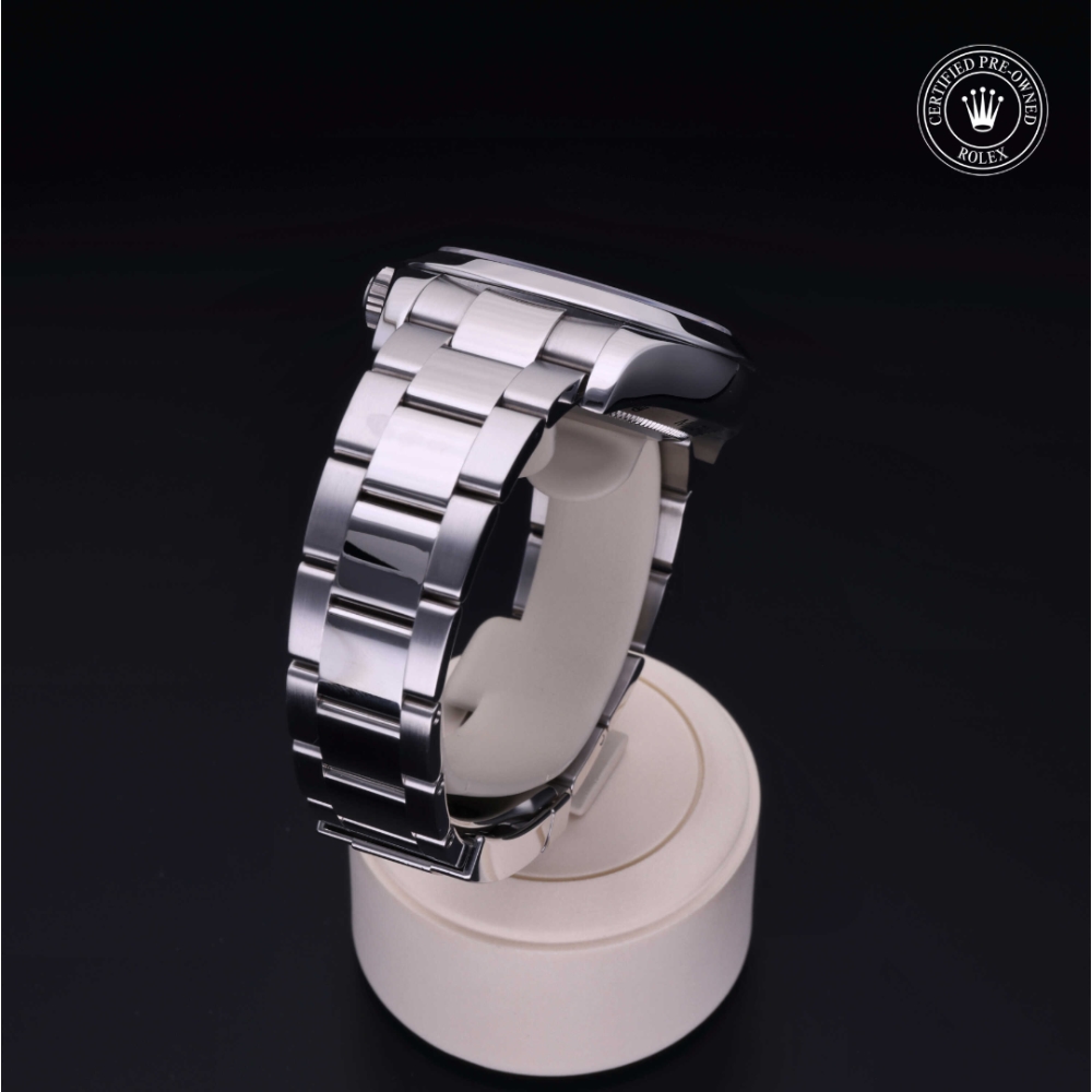  Certified Pre-Owned with 40 mm from 2011