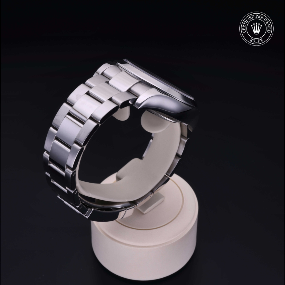  Certified Pre-Owned with 40 mm from 2011