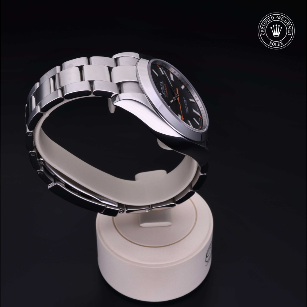  Certified Pre-Owned with 40 mm from 2011