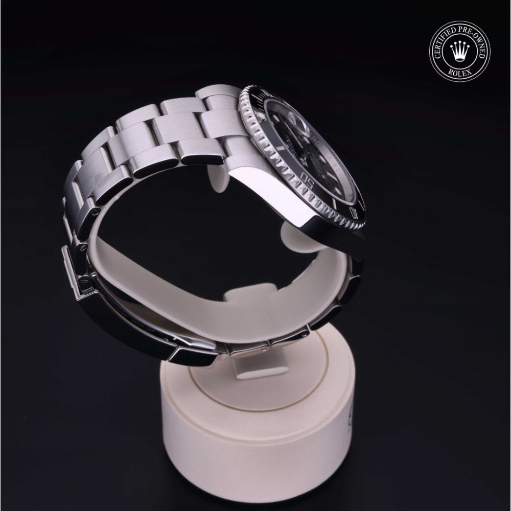 Oyster Perpetual Certified Pre-Owned with 40 mm from 2016