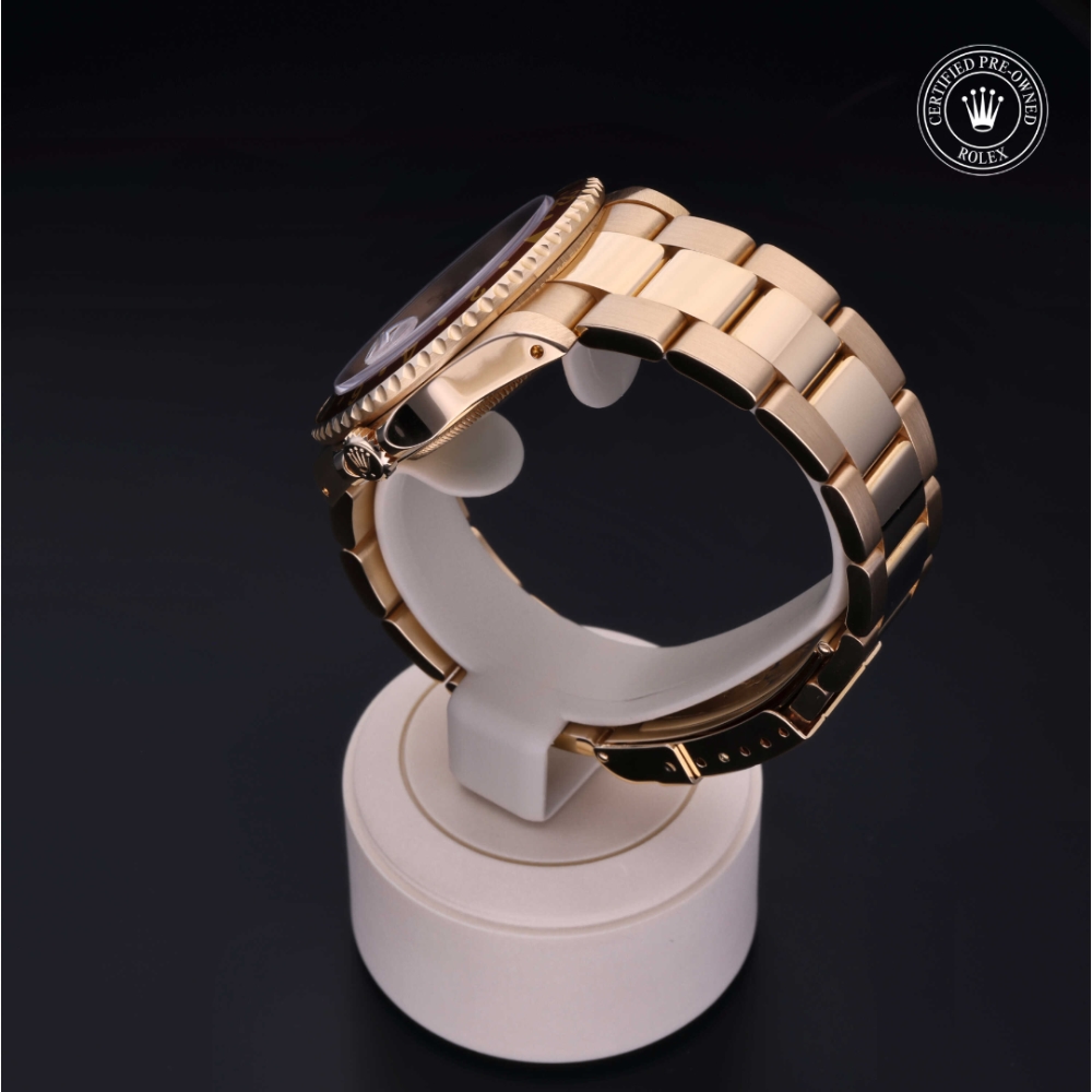  Certified Pre-Owned with 40 mm from 1999