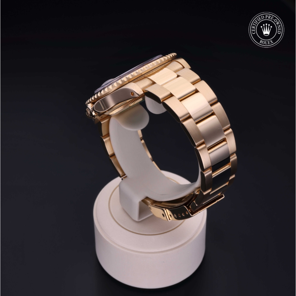  Certified Pre-Owned with 40 mm from 1999