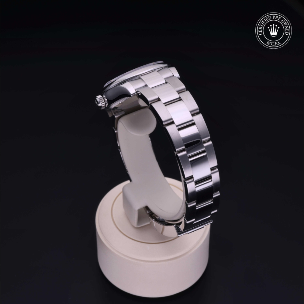  Certified Pre-Owned with 31 mm from 2019