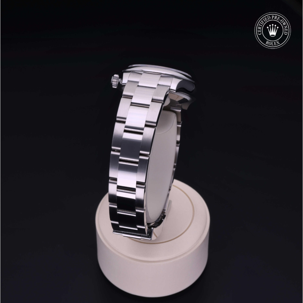  Certified Pre-Owned with 31 mm from 2019