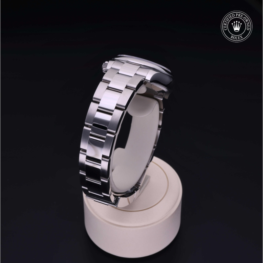  Certified Pre-Owned with 31 mm from 2019