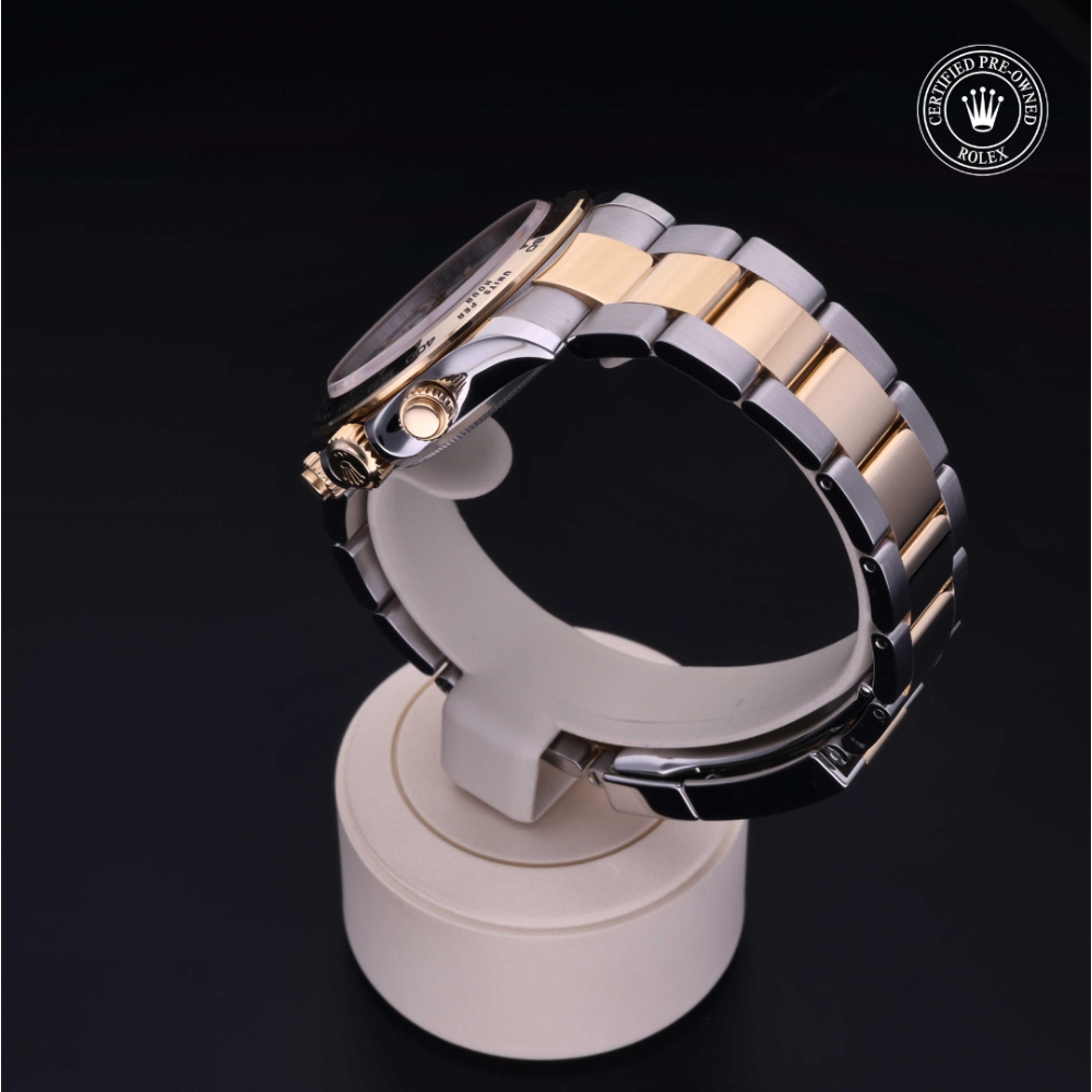  Certified Pre-Owned with 40 mm from 2021