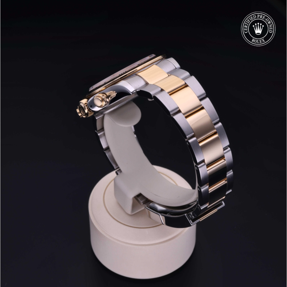  Certified Pre-Owned with 40 mm from 2021