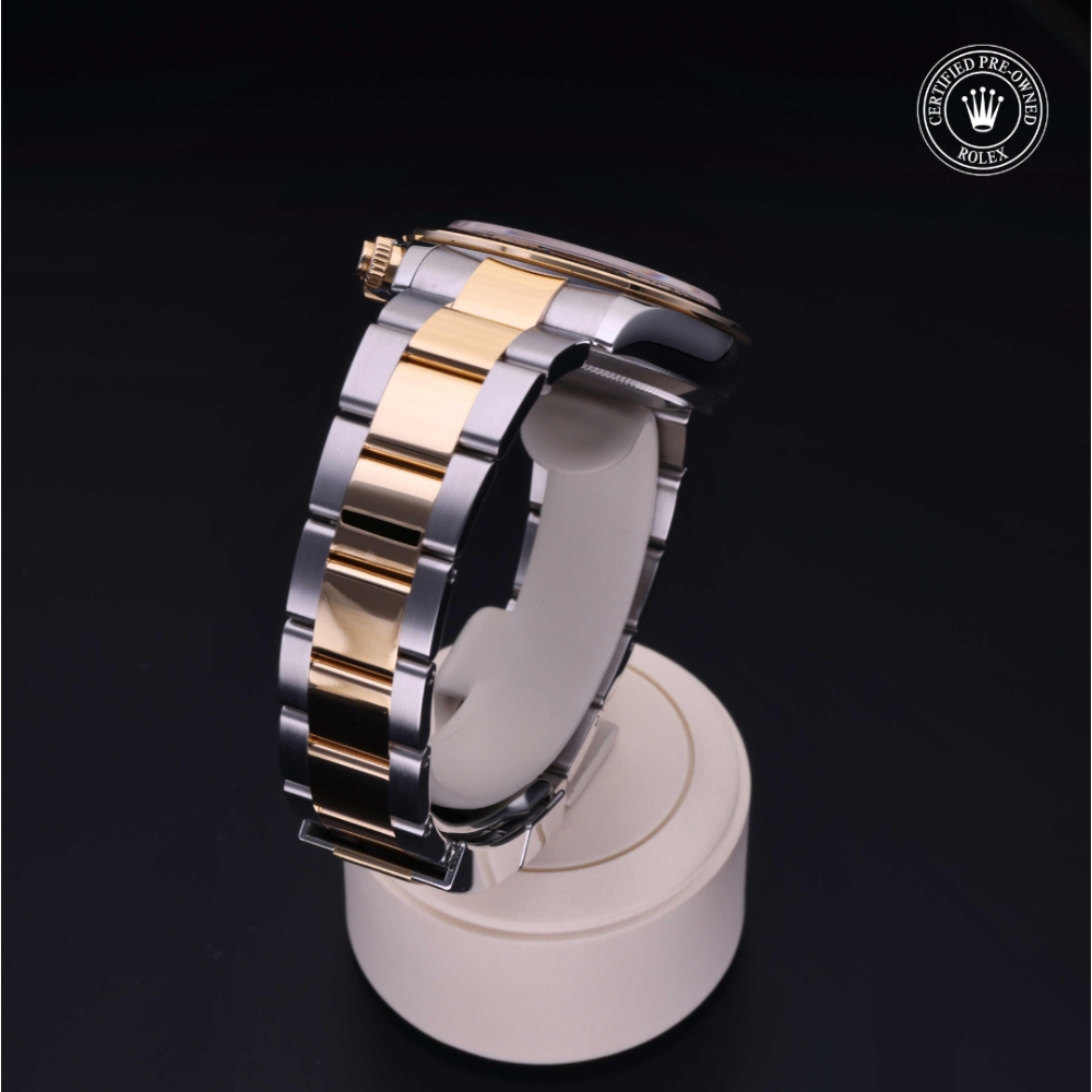  Certified Pre-Owned with 40 mm from 2021