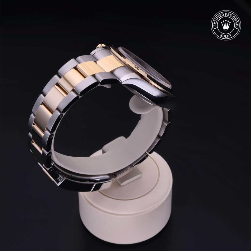  Certified Pre-Owned with 40 mm from 2021