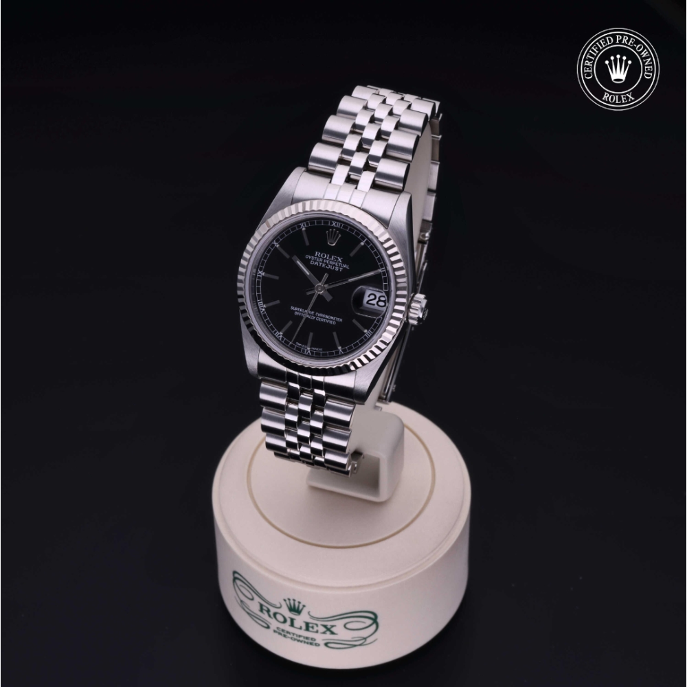  Certified Pre-Owned with 31 mm from 2002