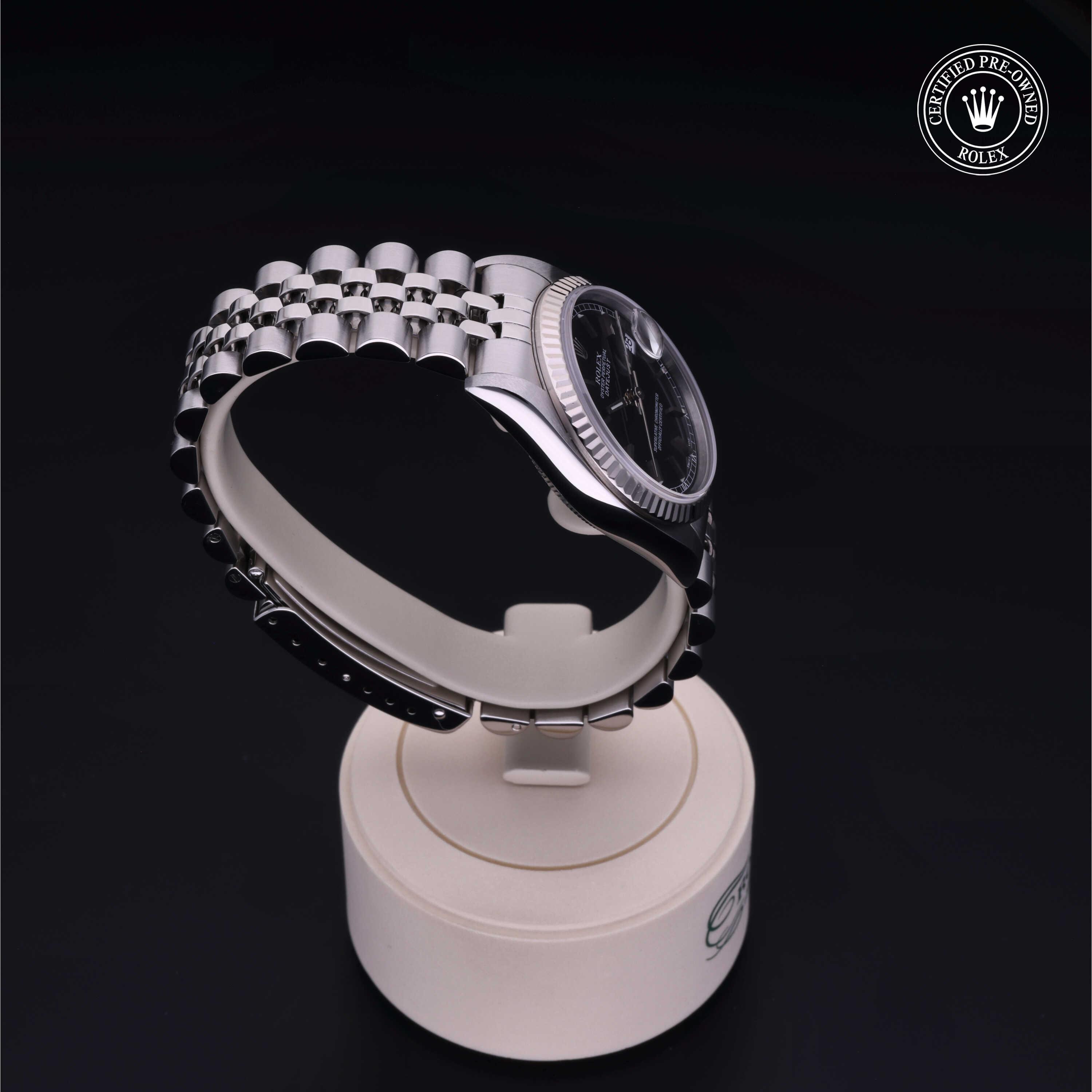  Certified Pre-Owned with 31 mm from 2002