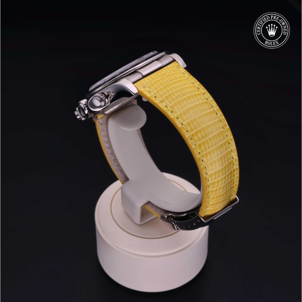  Certified Pre-Owned with 40 mm from 2003