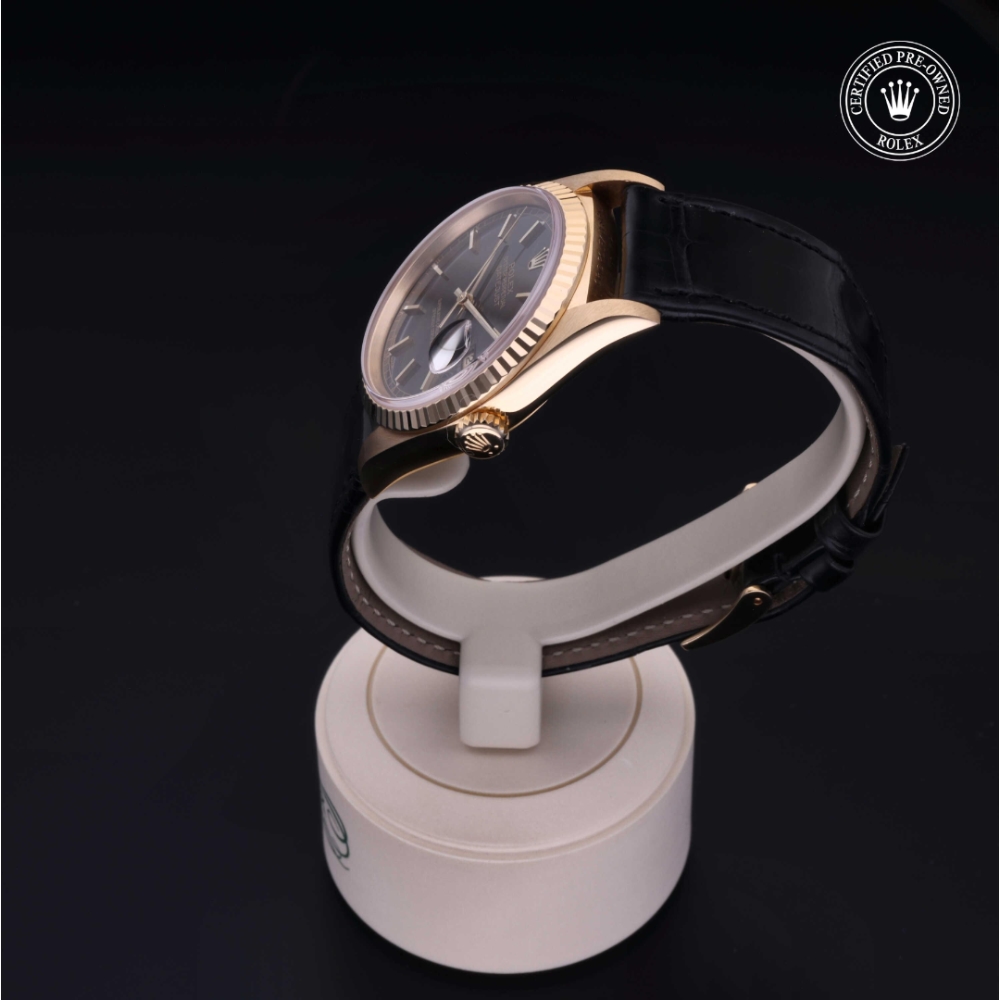  Certified Pre-Owned da 36 mm del 1992