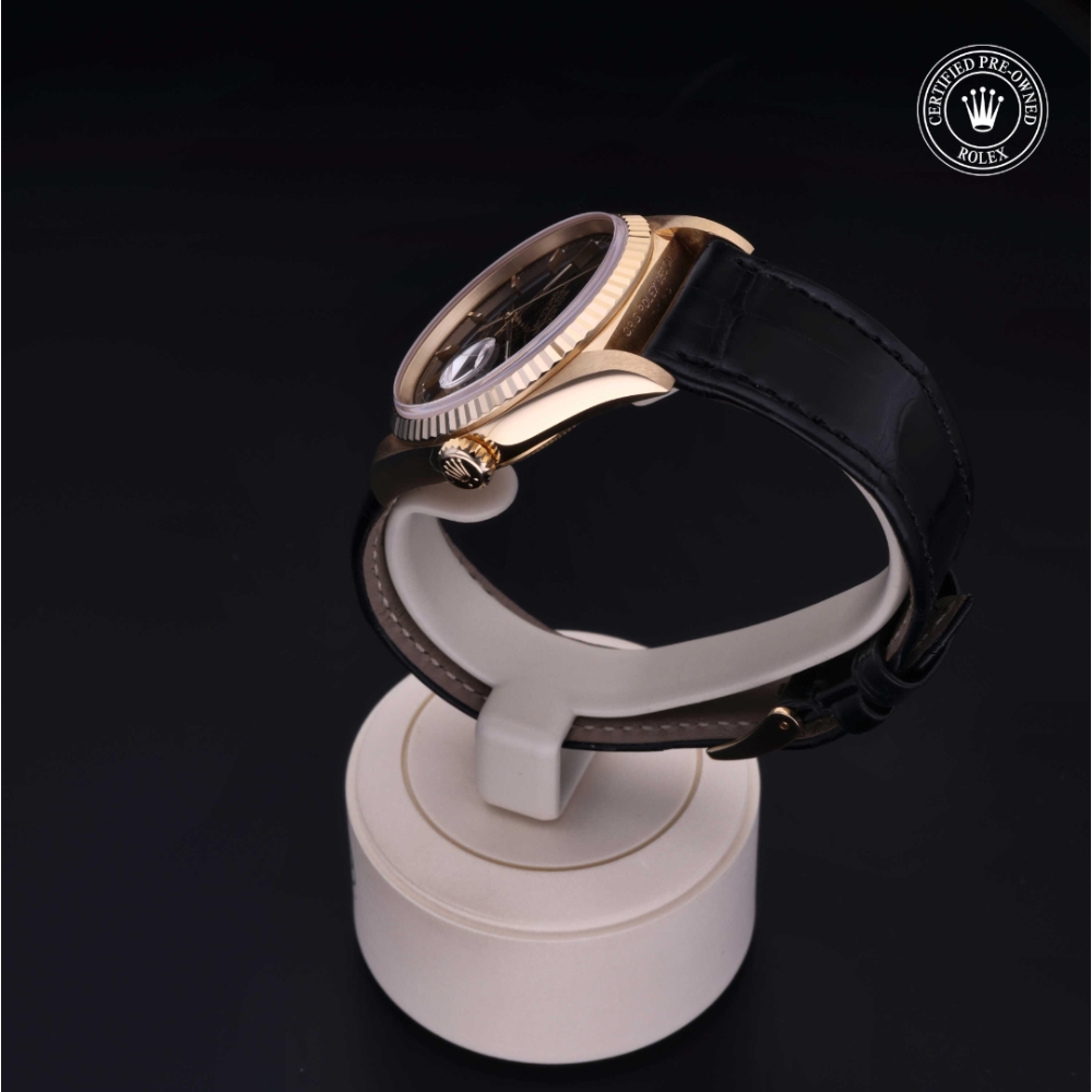  Certified Pre-Owned da 36 mm del 1992