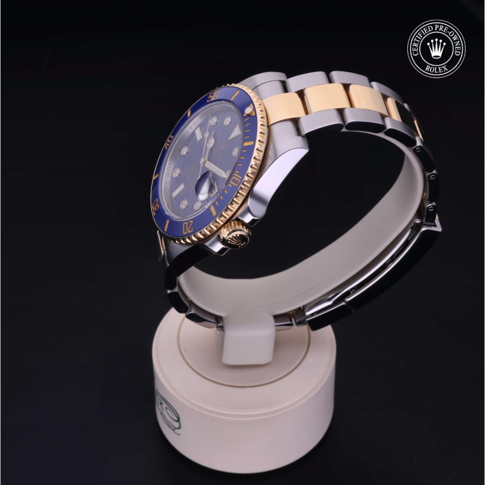  Certified Pre-Owned with 40 mm from 2011