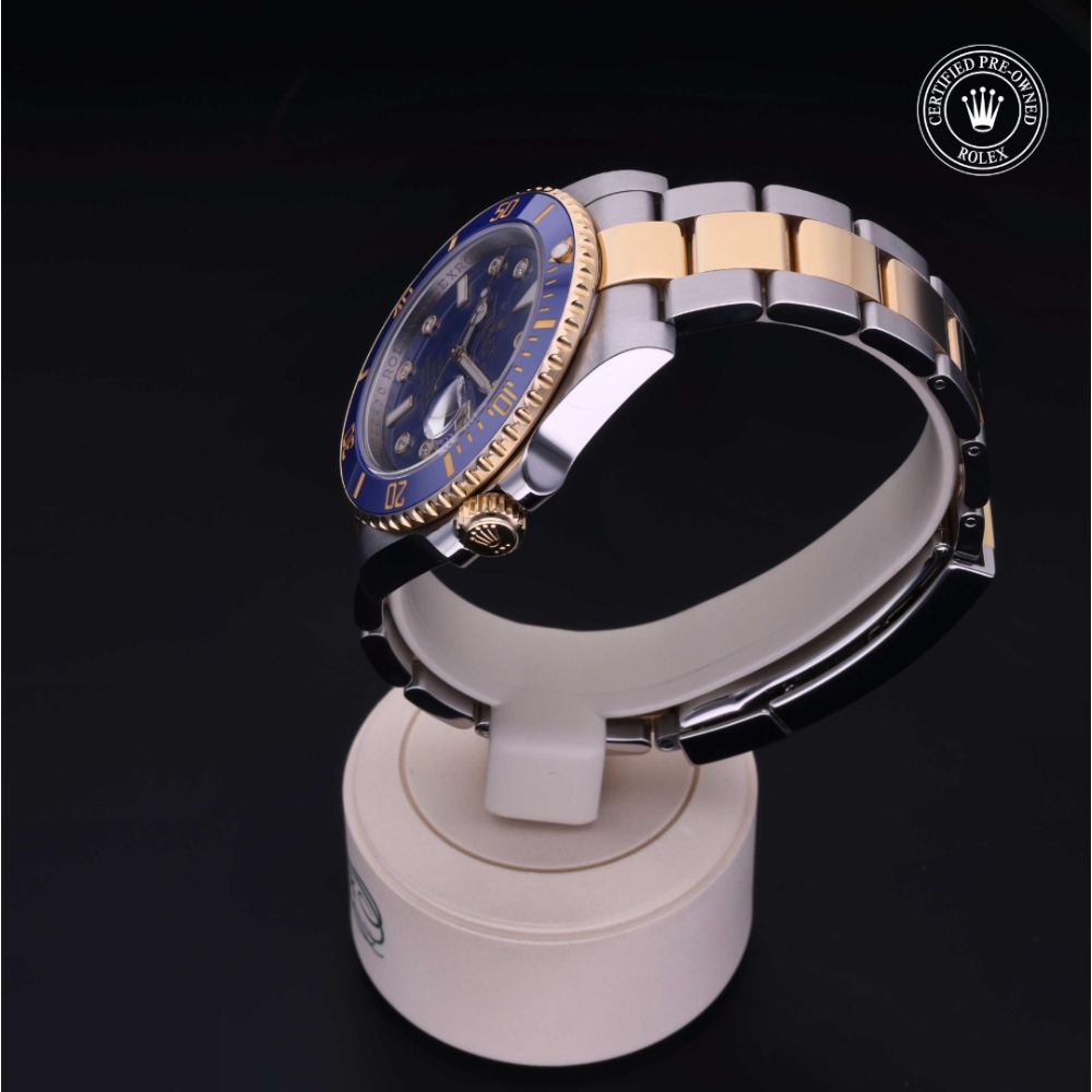  Certified Pre-Owned with 40 mm from 2011