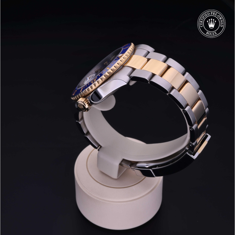  Certified Pre-Owned with 40 mm from 2011