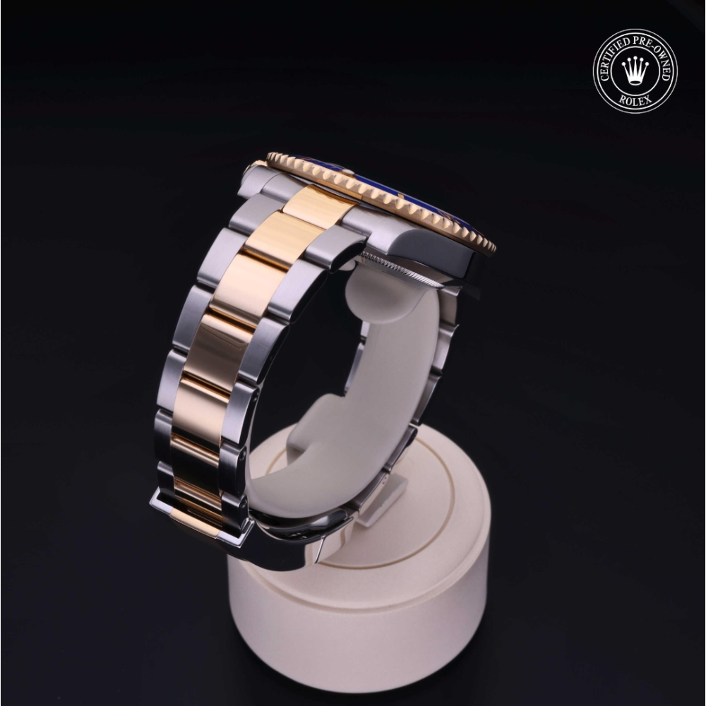  Certified Pre-Owned with 40 mm from 2011