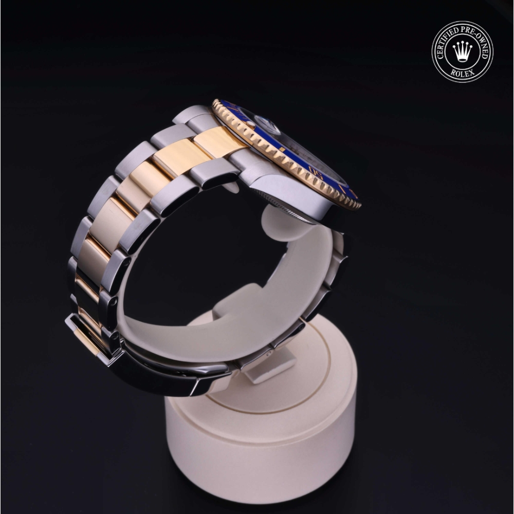  Certified Pre-Owned with 40 mm from 2011