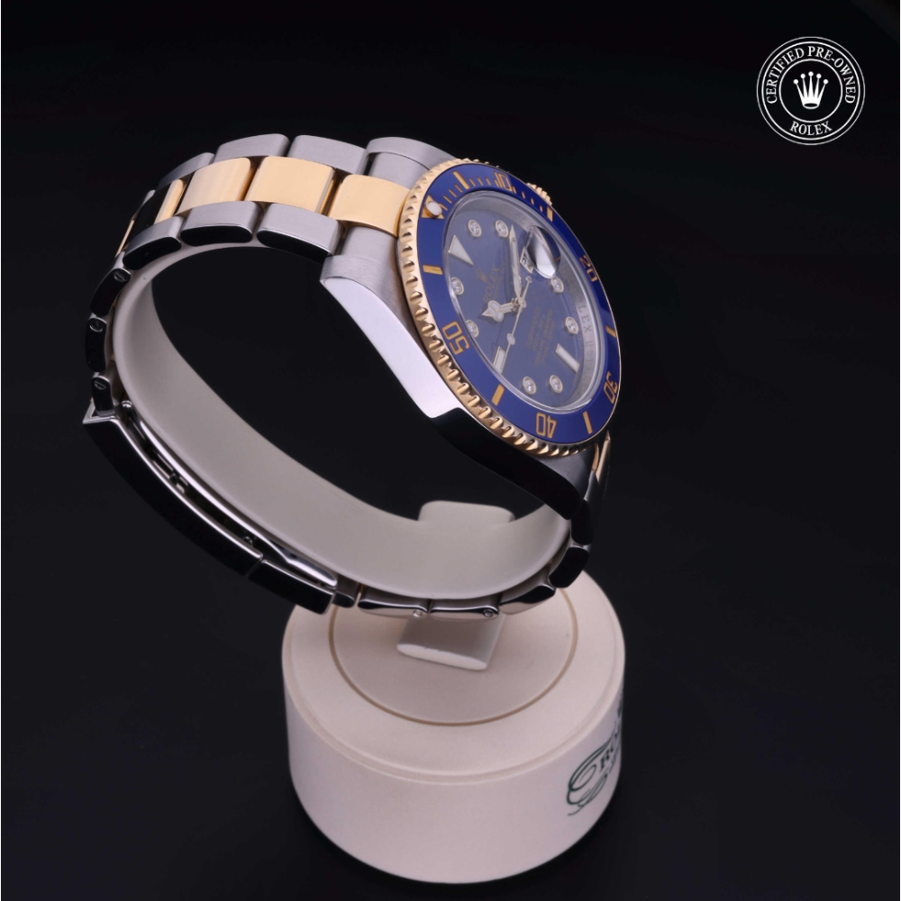  Certified Pre-Owned with 40 mm from 2011