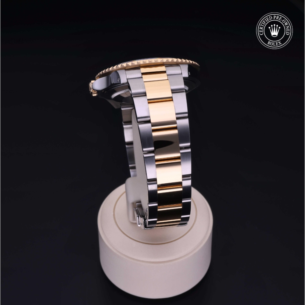 Oyster Perpetual Certified Pre-Owned with 40 mm from 1992