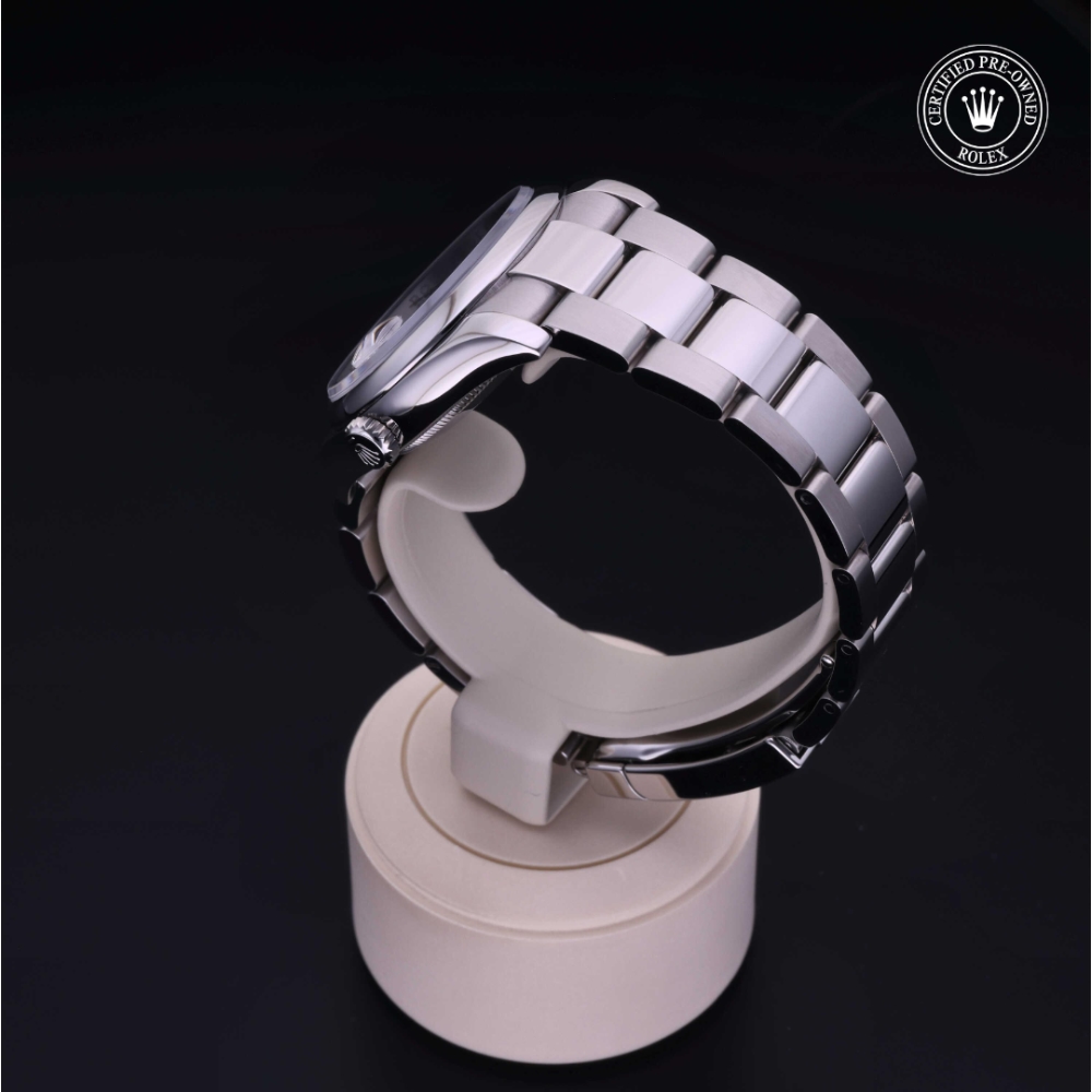  Certified Pre-Owned with 36 mm from 2008