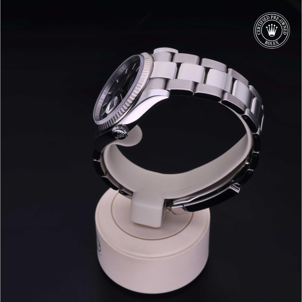  Certified Pre-Owned with 36 mm from 2005
