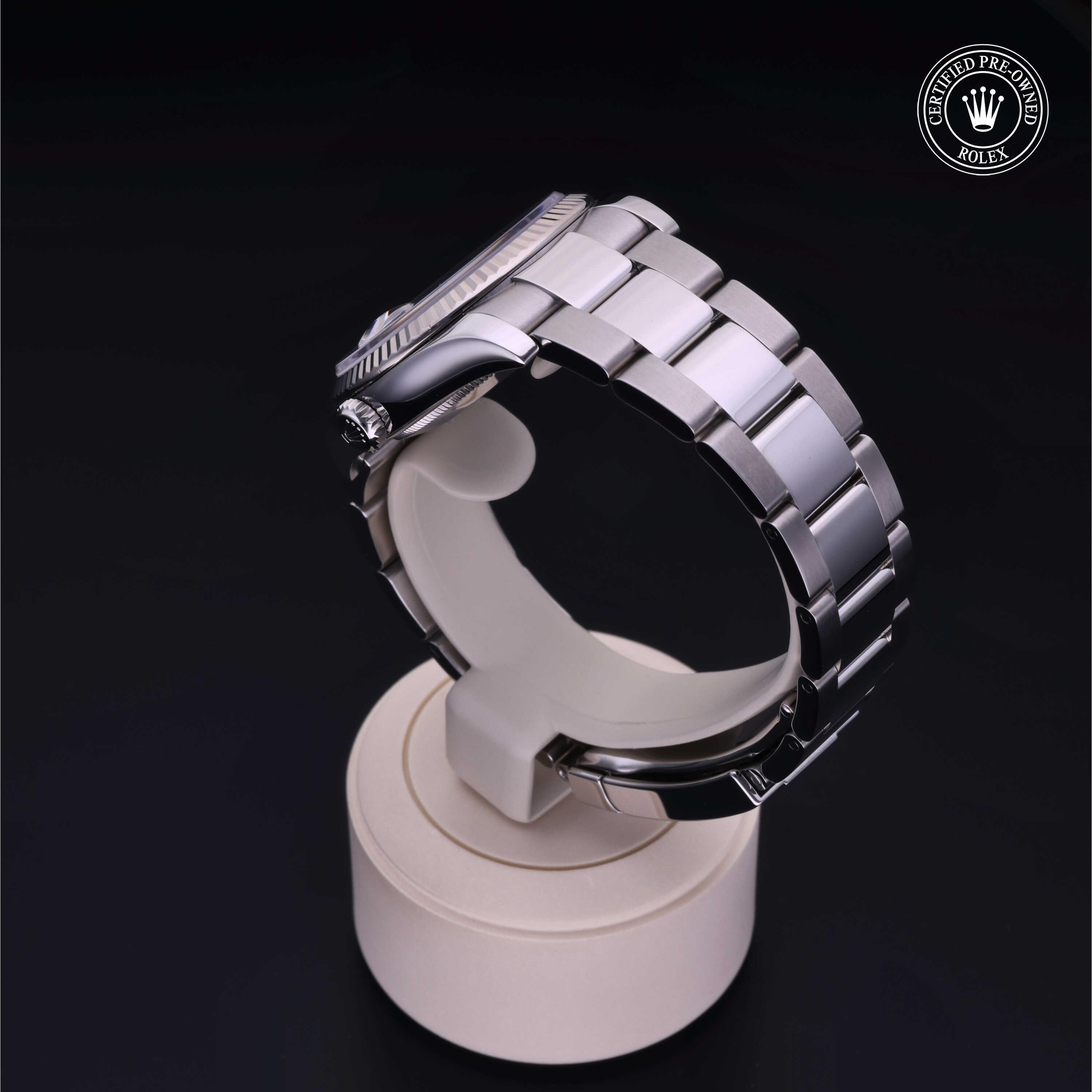  Certified Pre-Owned with 36 mm from 2005