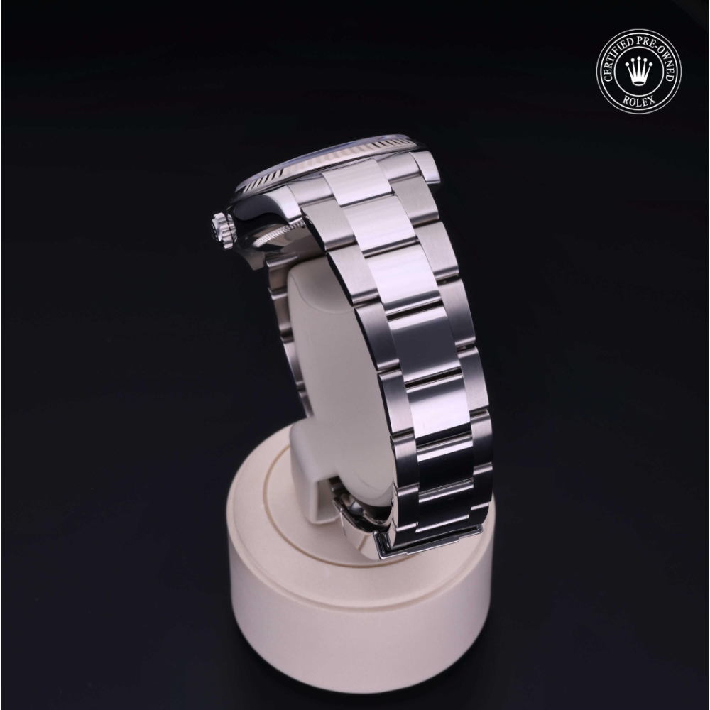  Certified Pre-Owned with 36 mm from 2005