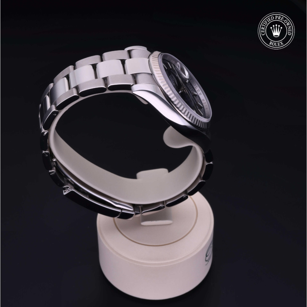  Certified Pre-Owned with 36 mm from 2005
