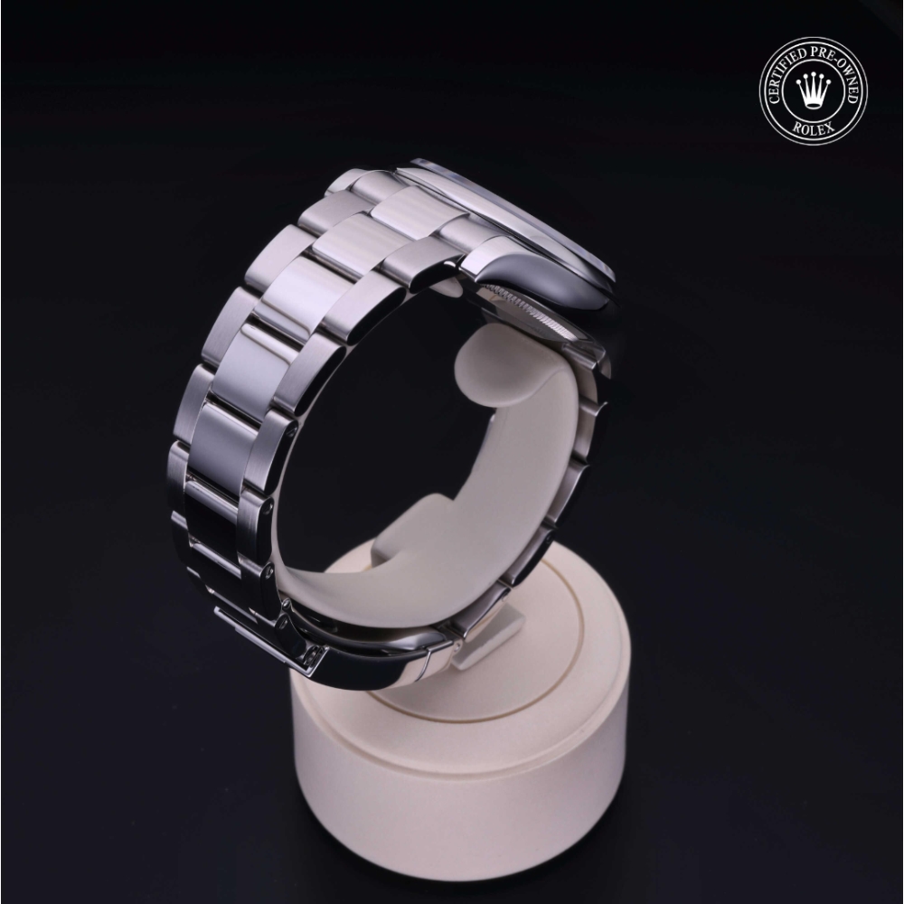  Certified Pre-Owned with 36 mm from 2011