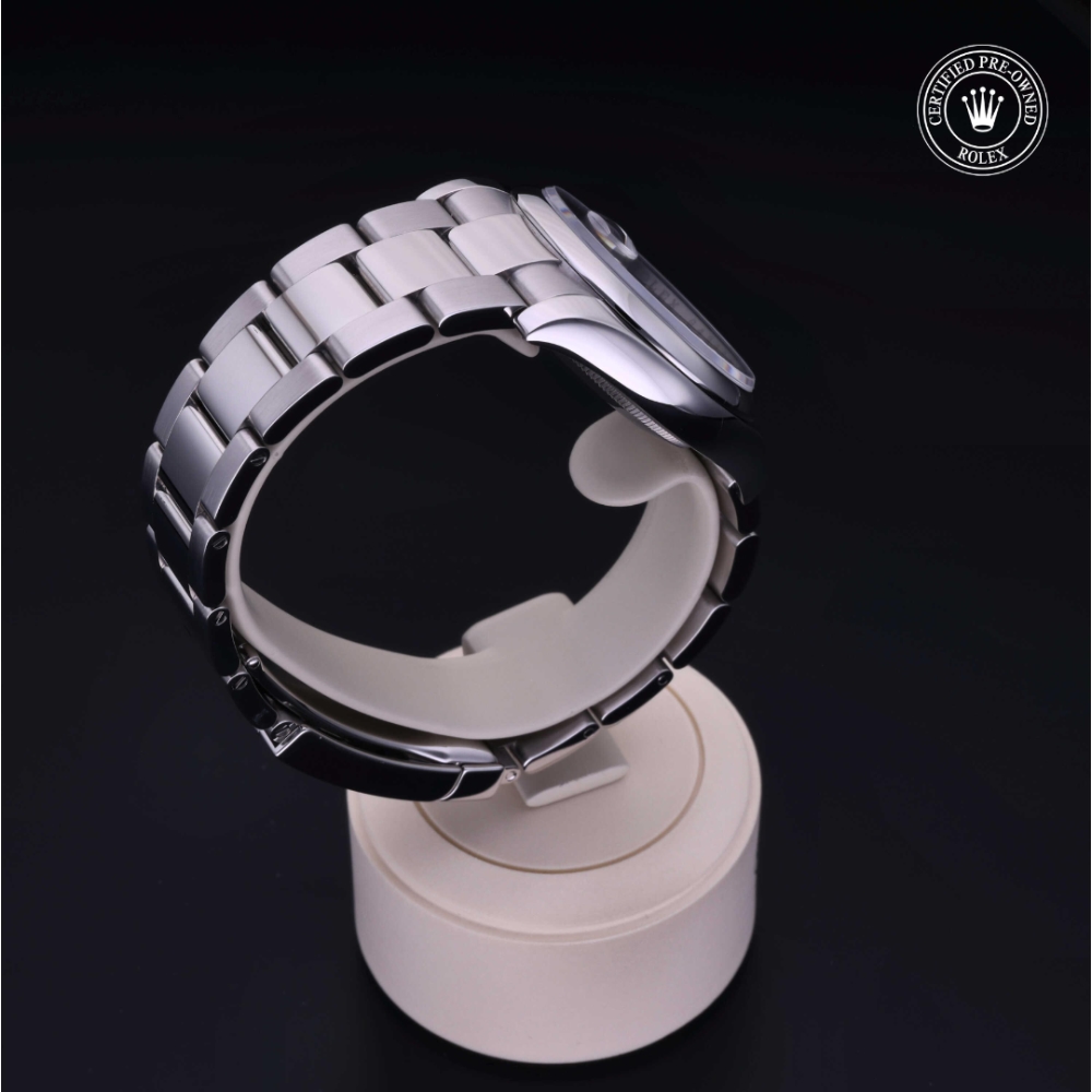  Certified Pre-Owned with 36 mm from 2011
