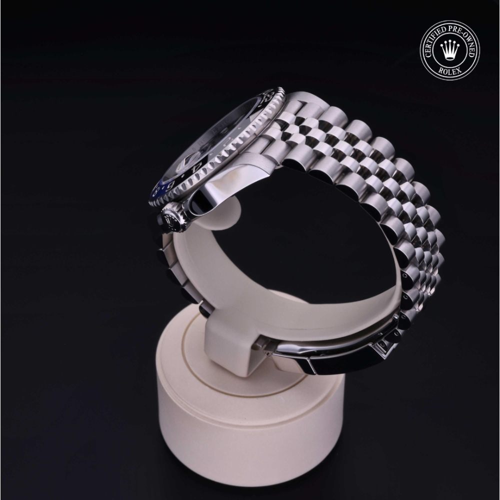  Certified Pre-Owned with 40 mm from 2022