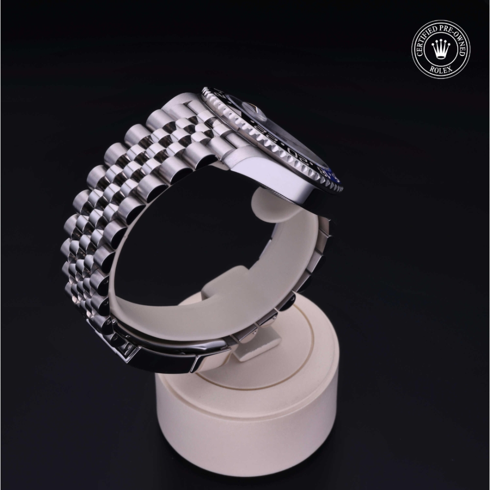  Certified Pre-Owned with 40 mm from 2022